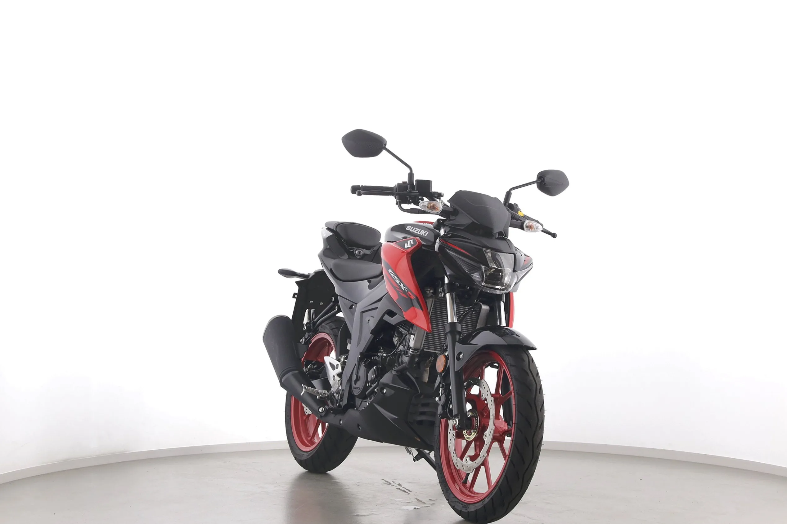 GSX S 125