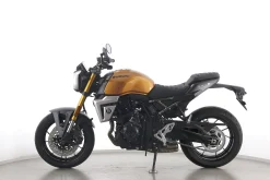 GSX 8 T