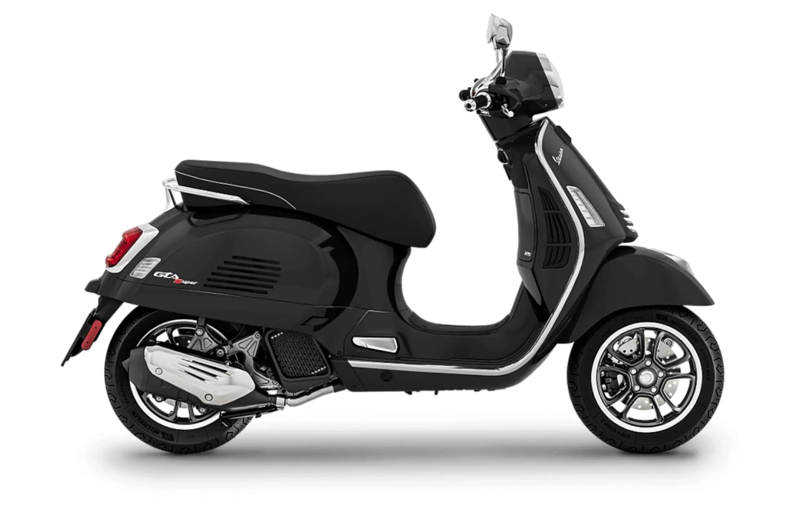 GTS SUPER 125