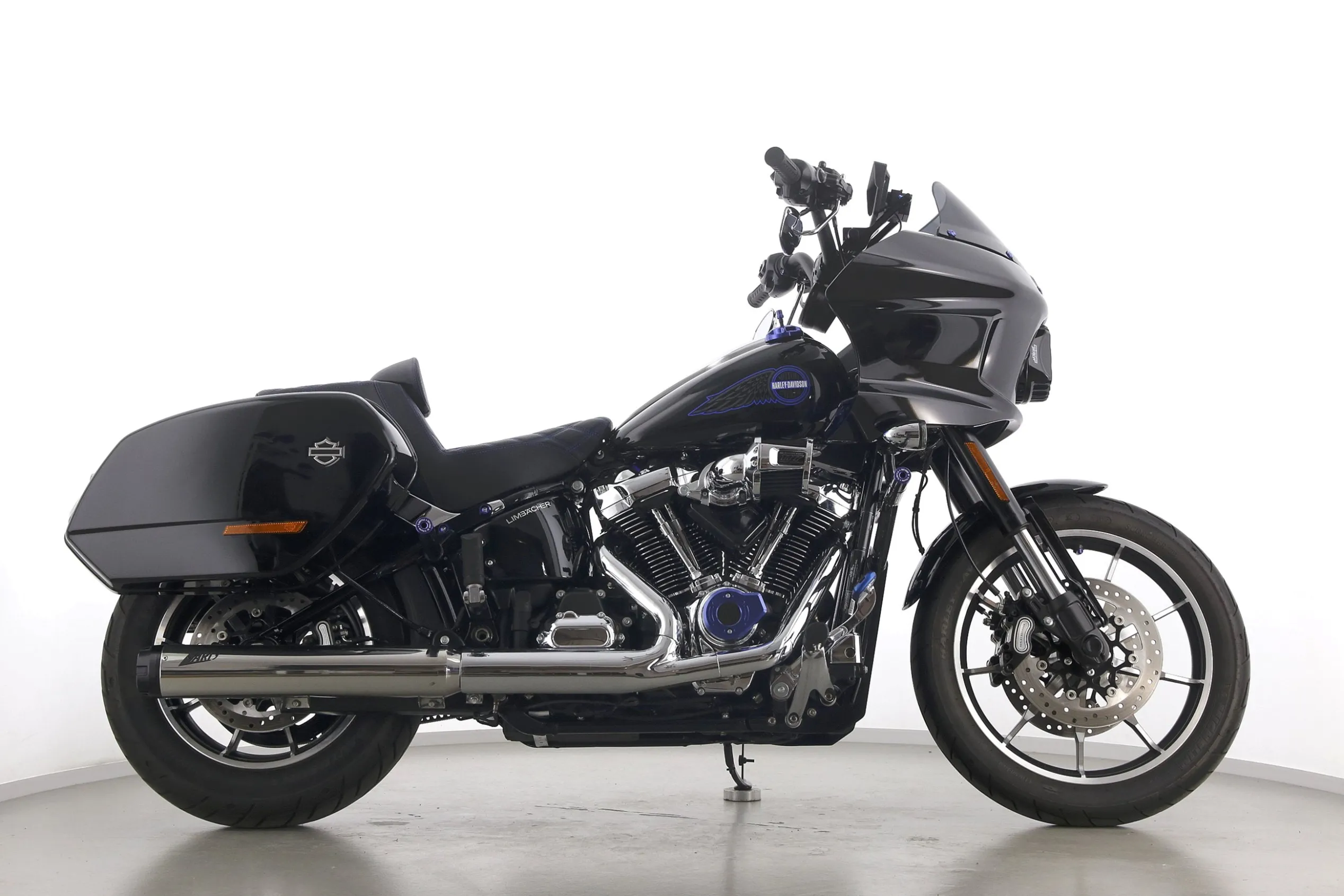 LOW RIDER ST 117