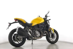 MONSTER 821
