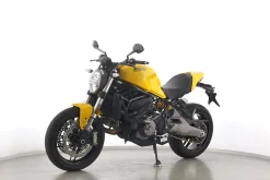 MONSTER 821