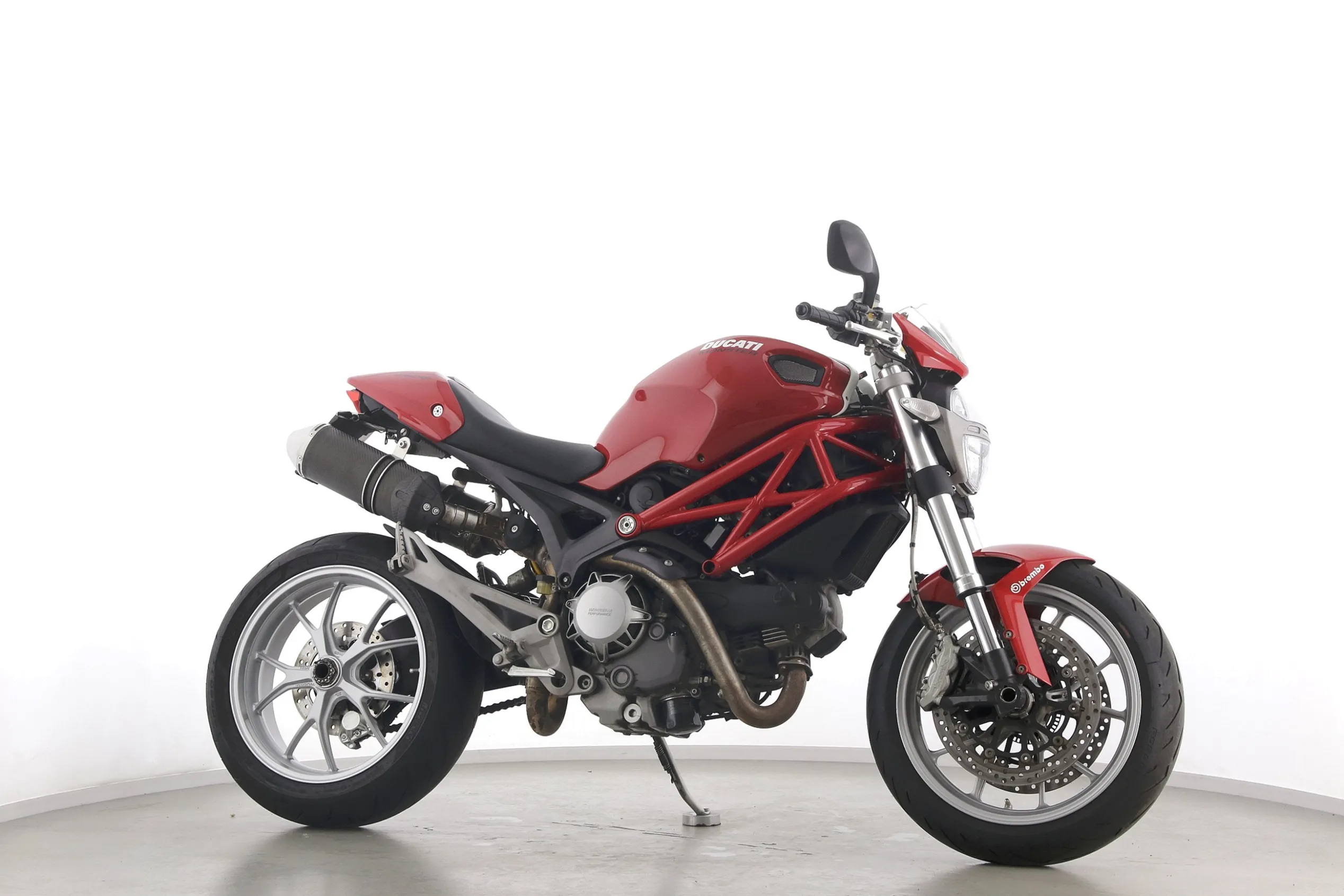 MONSTER 1100