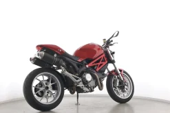 MONSTER 1100