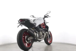 MONSTER 821