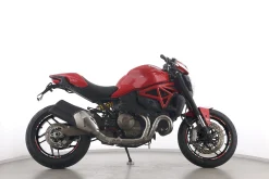 MONSTER 821 STRIPES