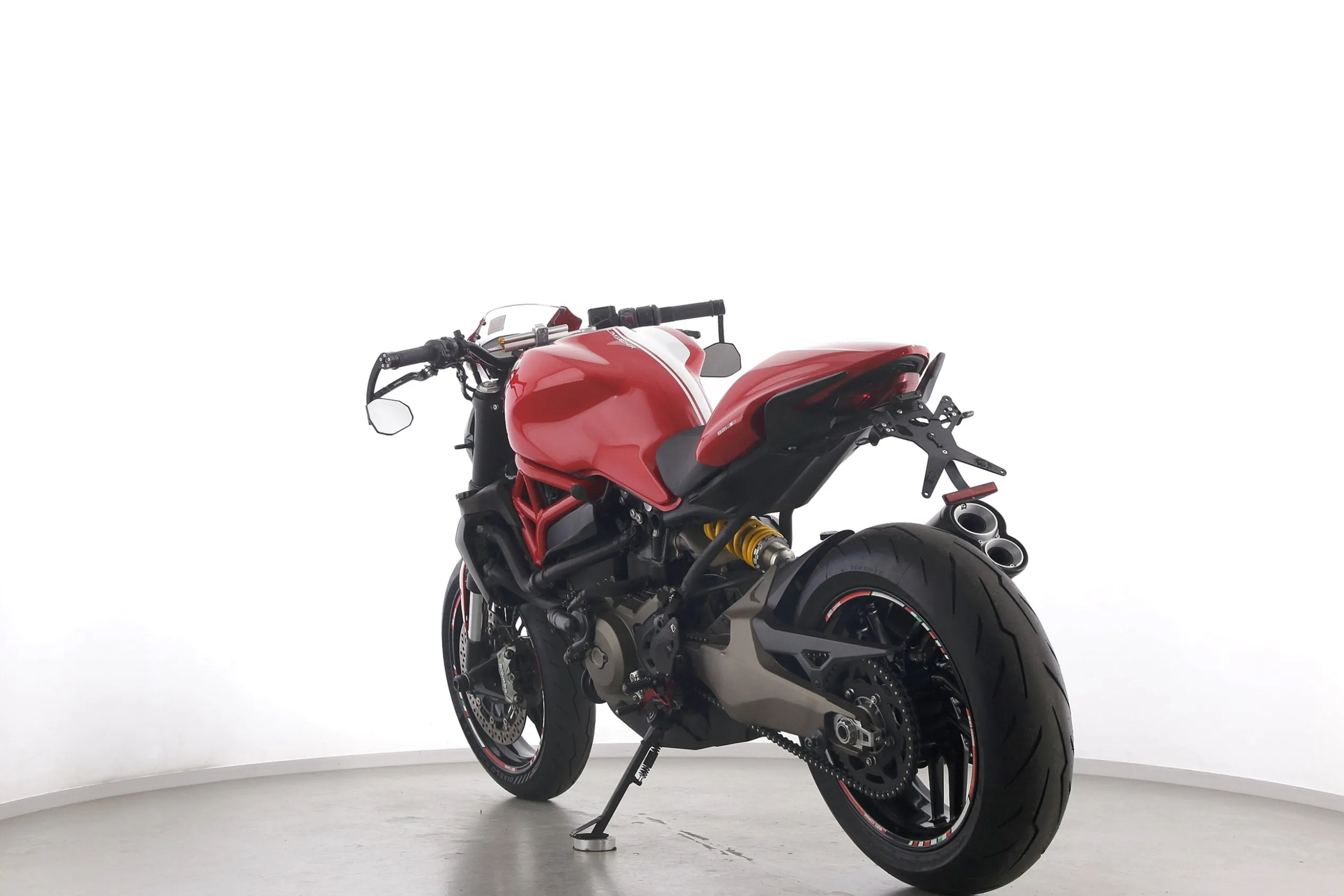 MONSTER 821 STRIPES