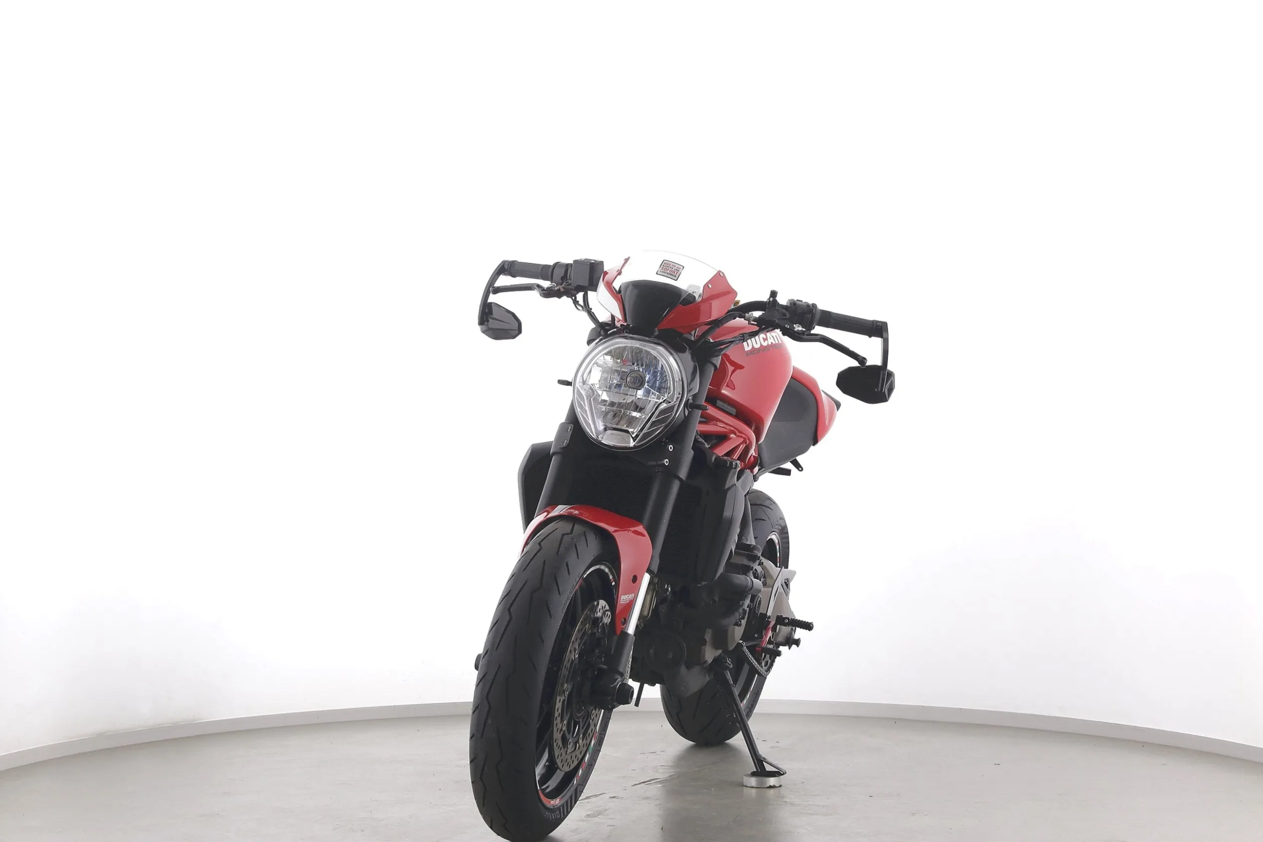 MONSTER 821 STRIPES