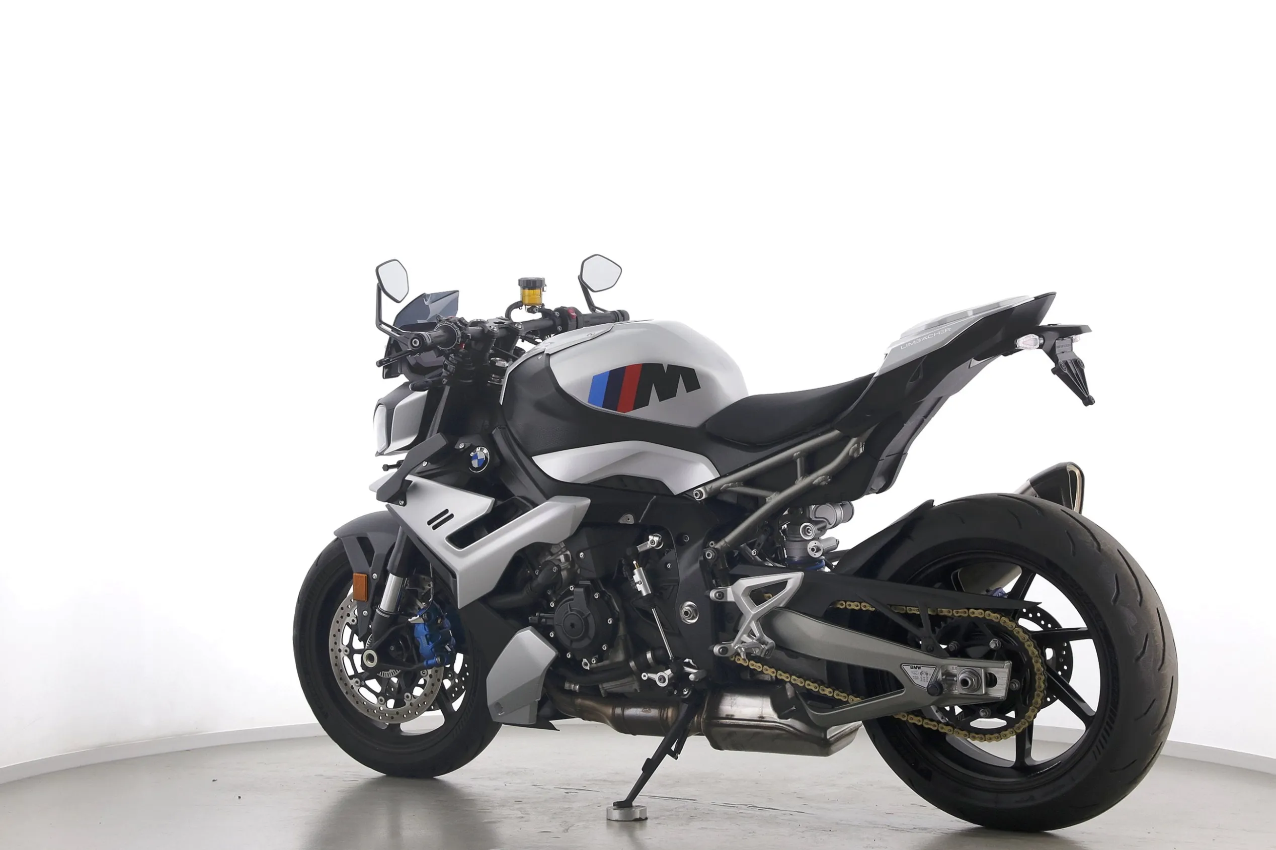 M1000 R