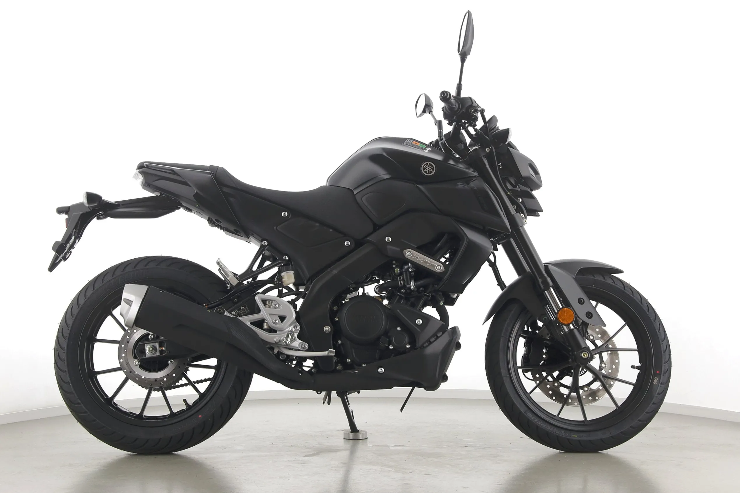 MT 125