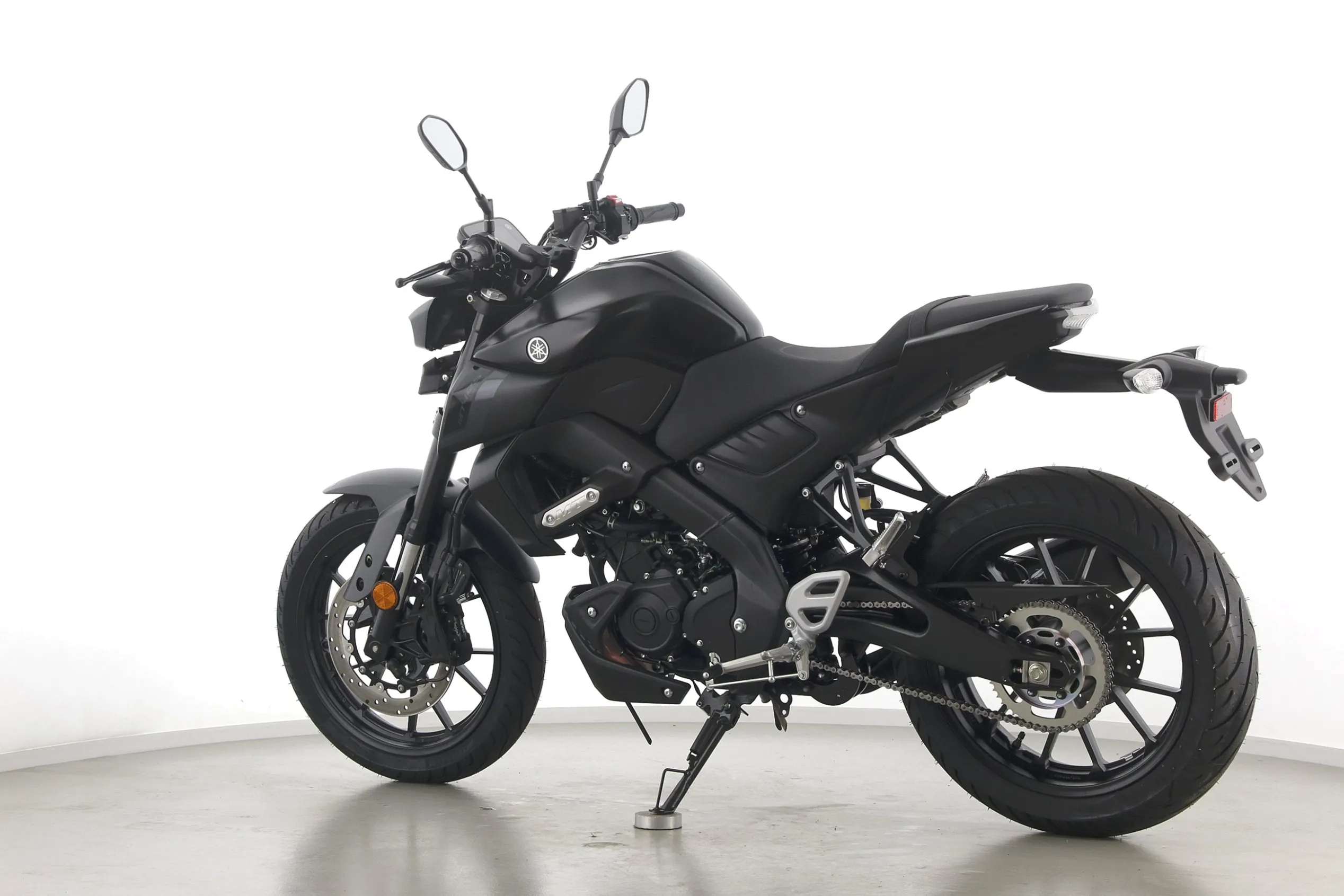 MT 125