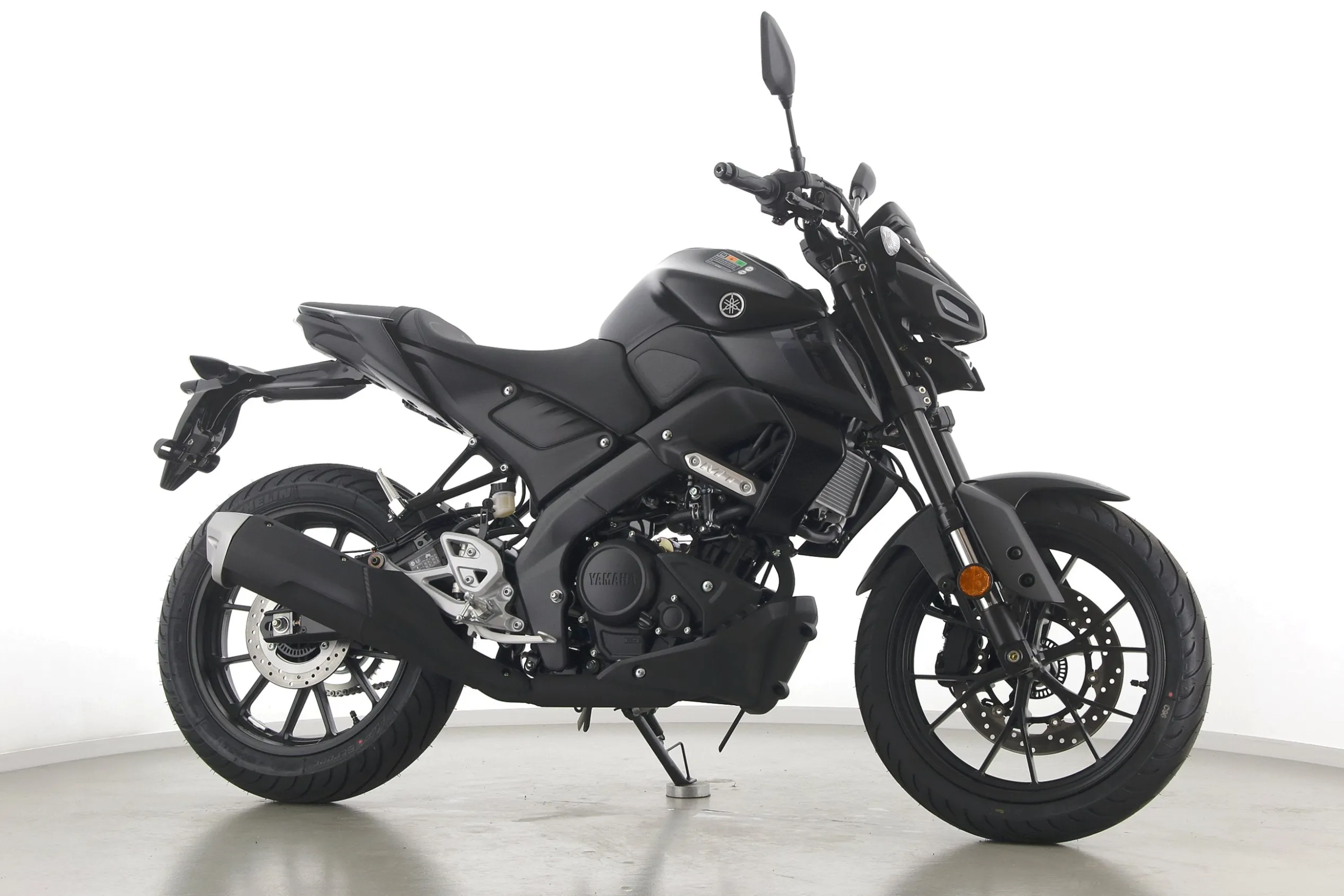 MT 125
