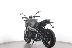 MT 09