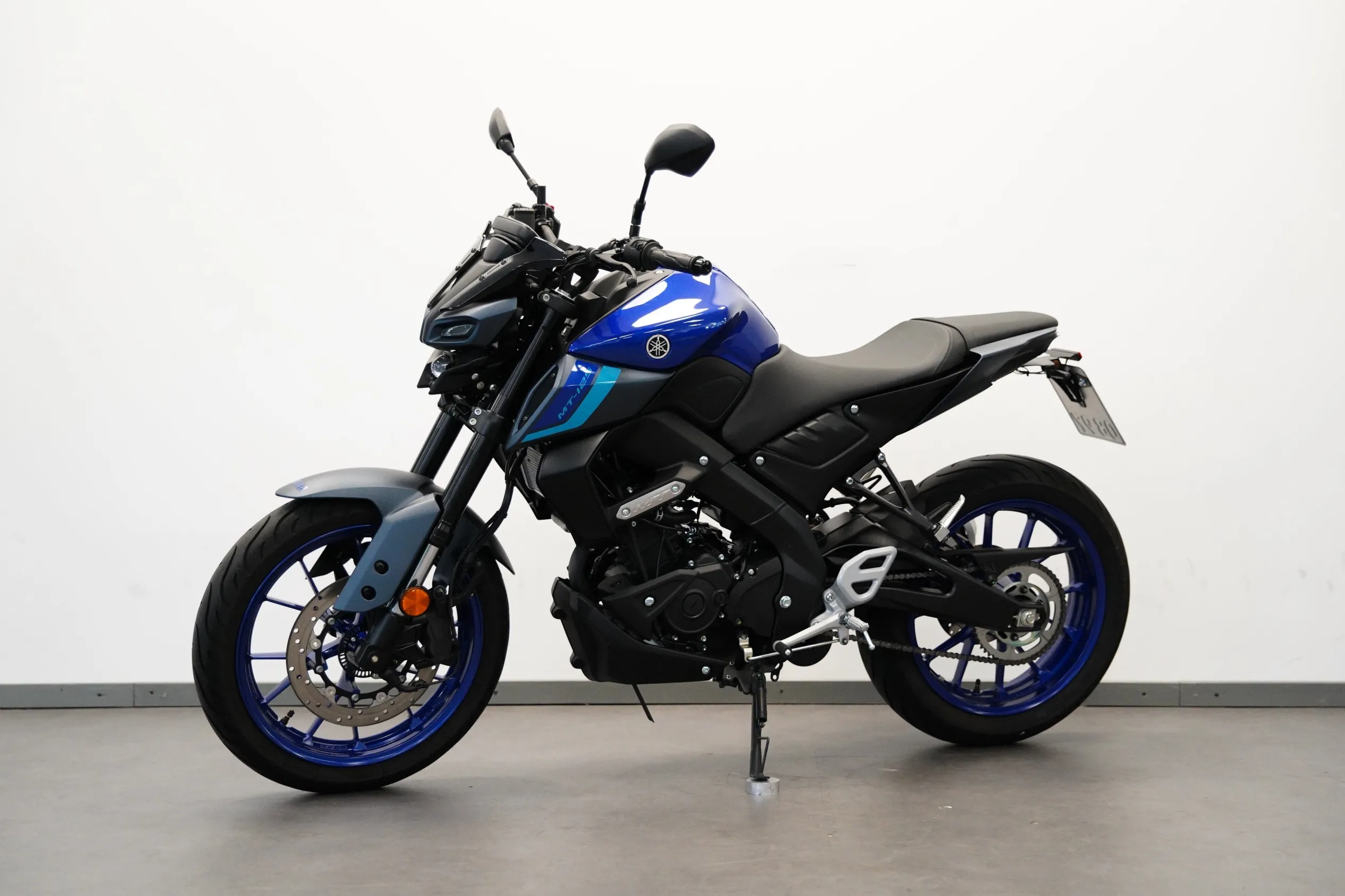 MT 125