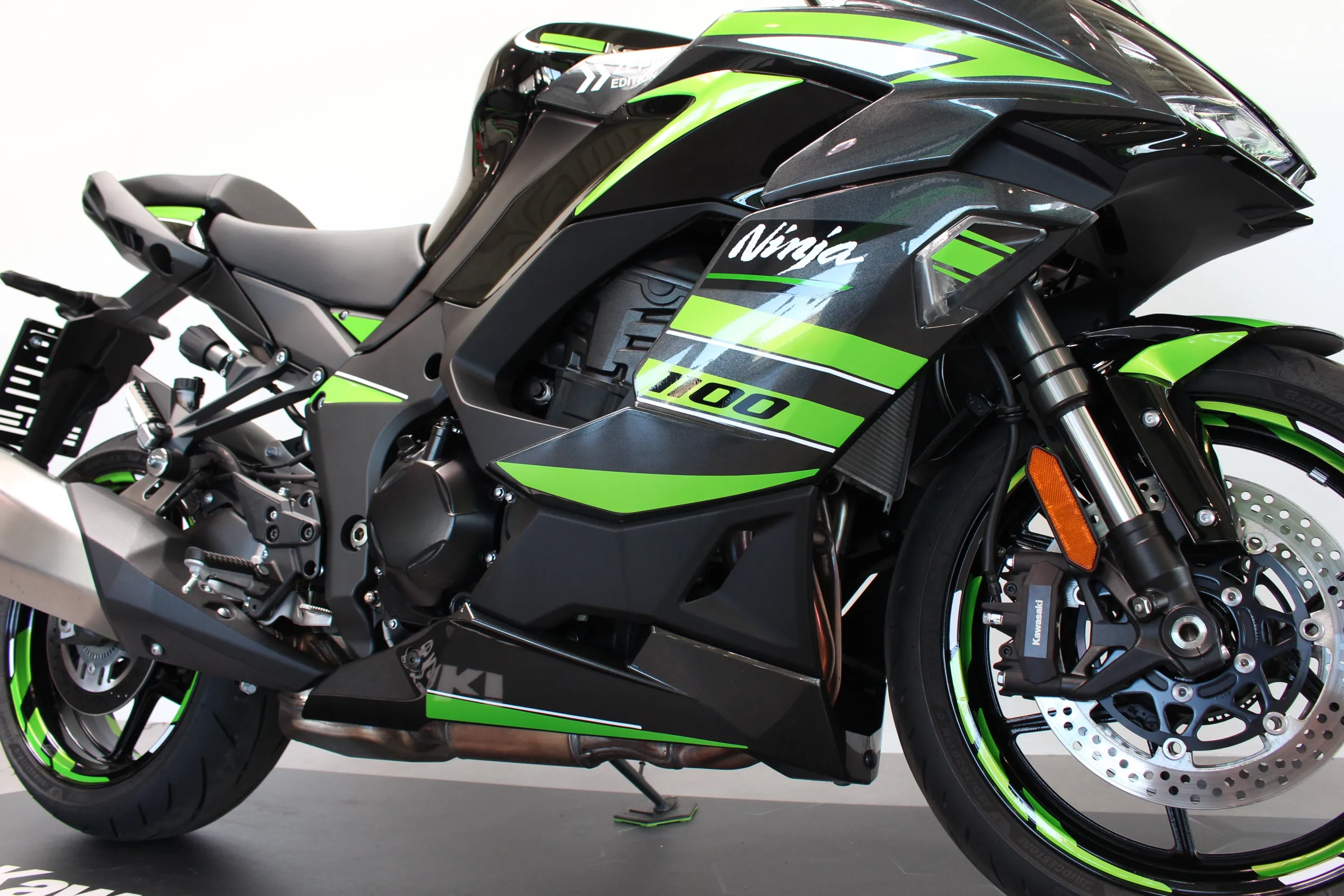 NINJA 1100 SX