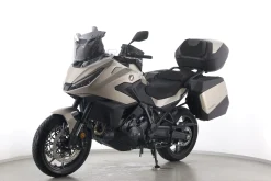NT 1100