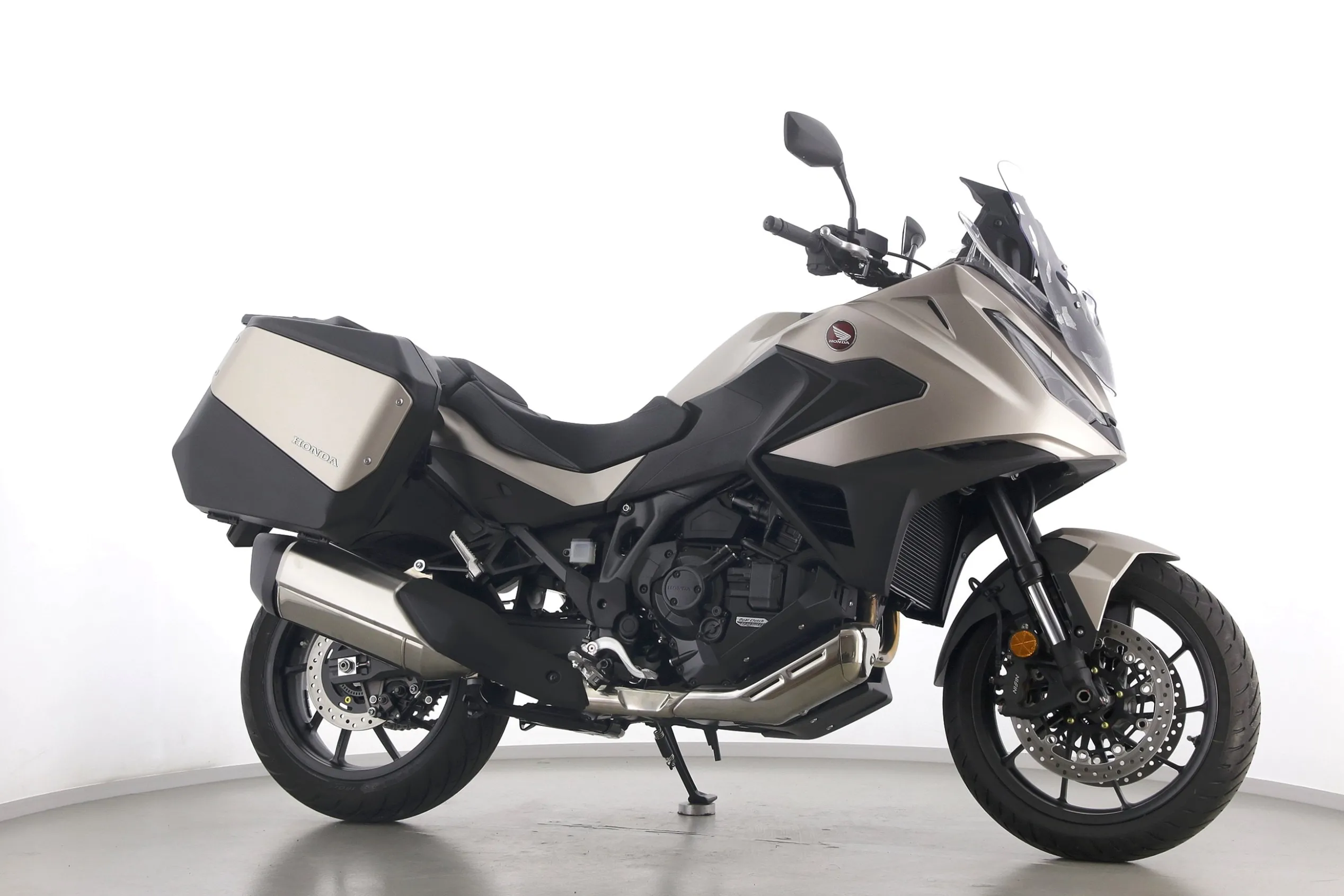 NT 1100 DCT