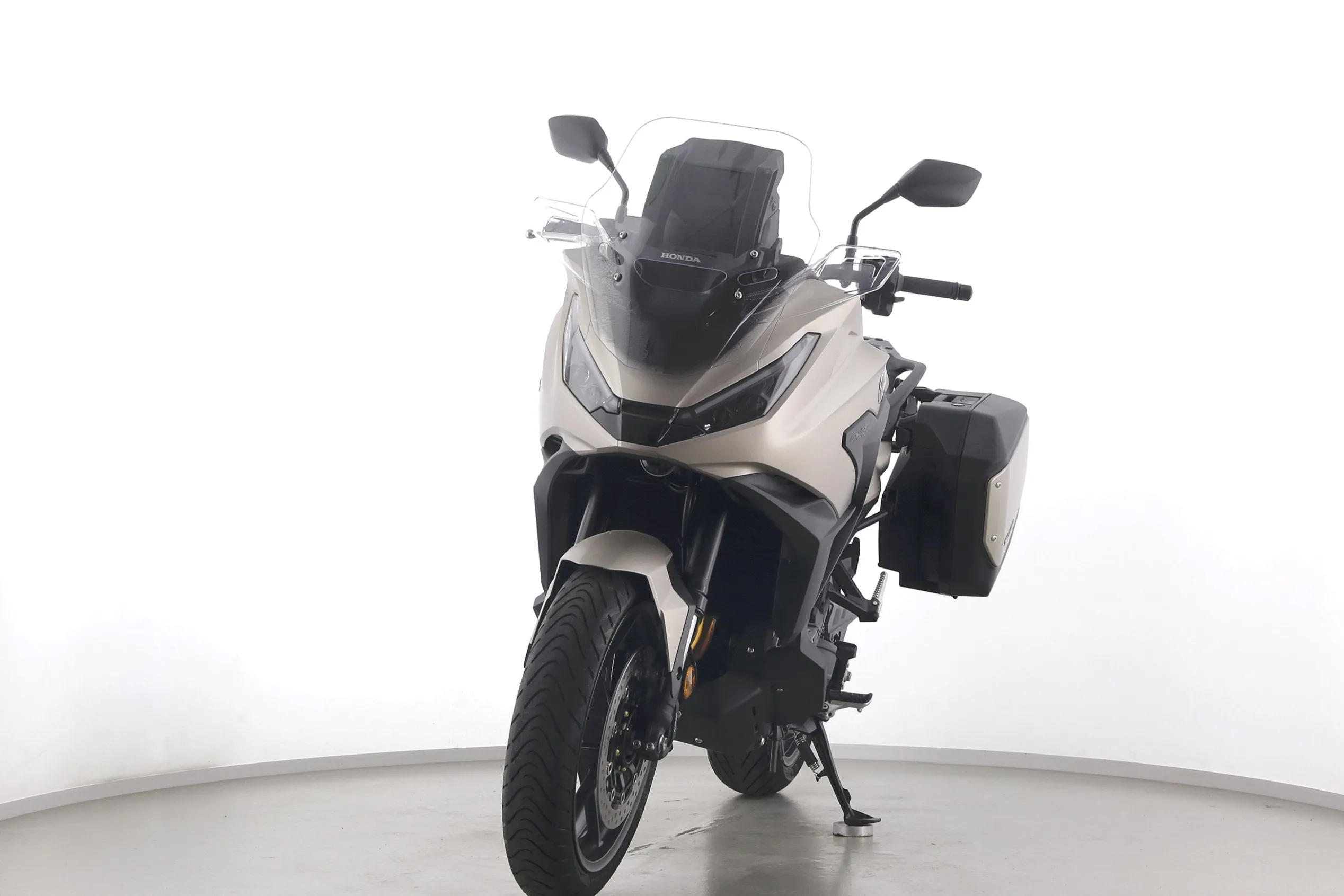 NT 1100 DCT