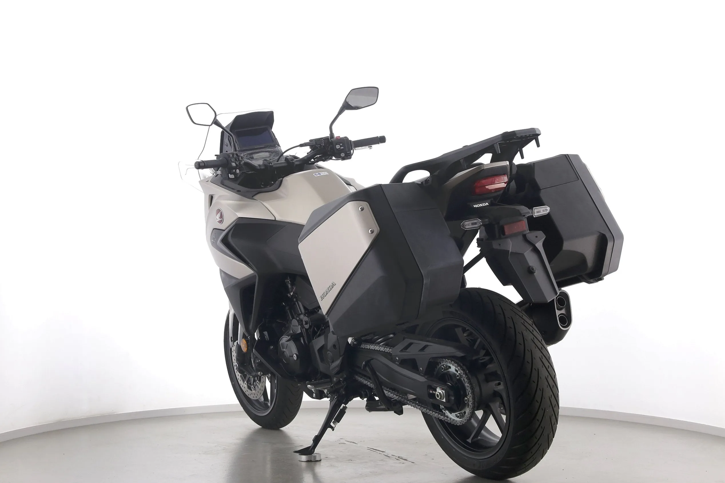 NT 1100 DCT