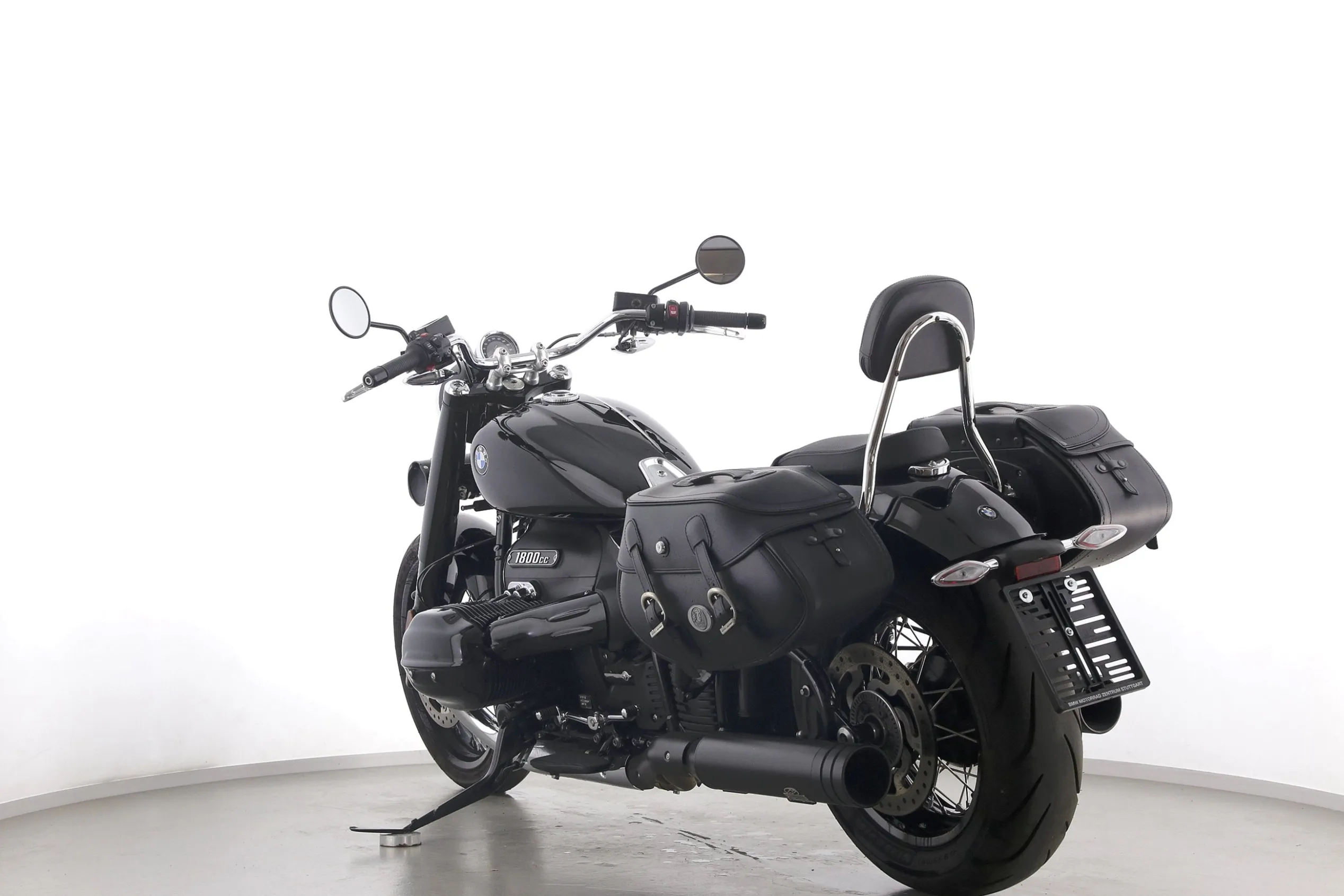R 18