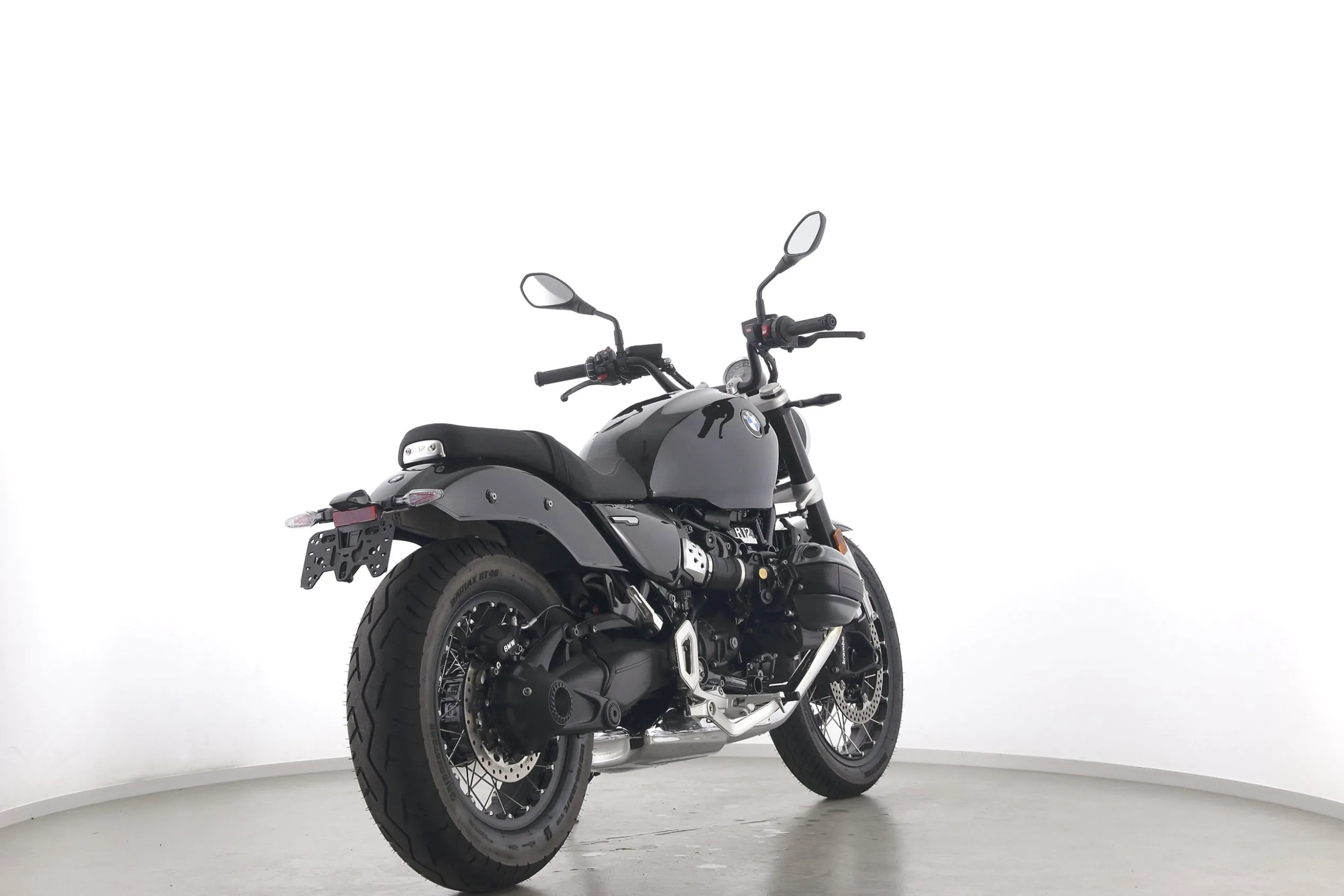 R12