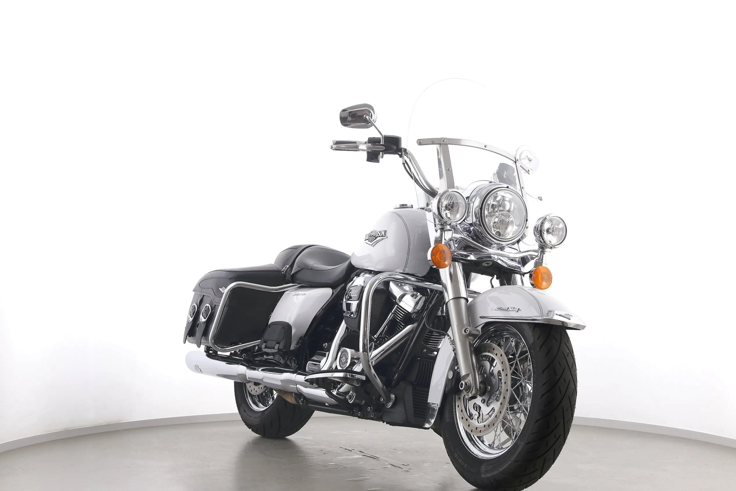 ROAD KING CLASSIC