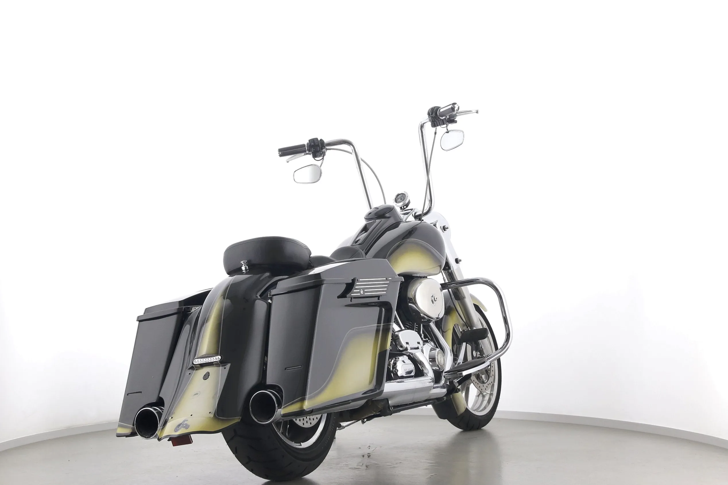ROAD KING CLASSIC CHICANO