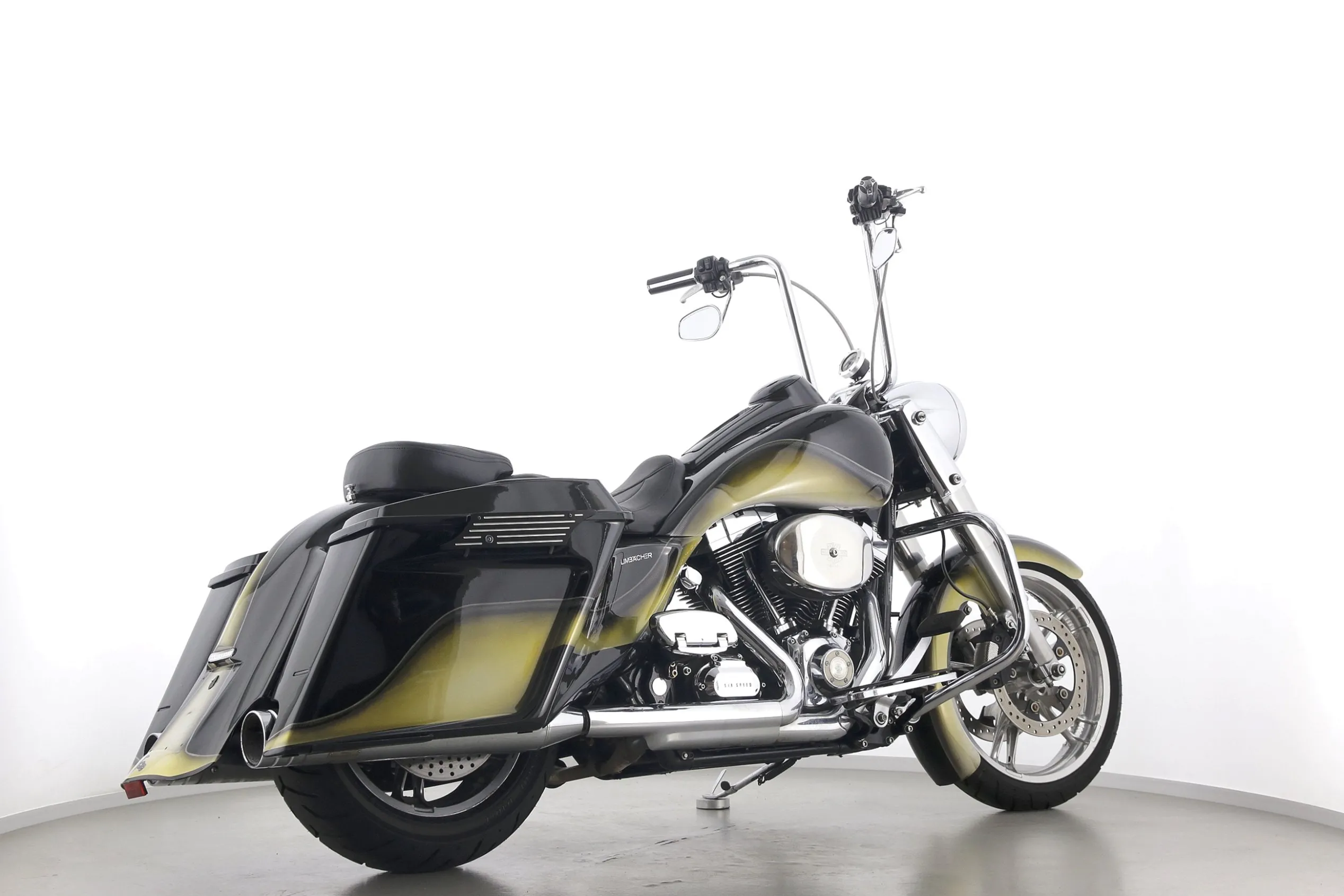 ROAD KING CLASSIC CHICANO