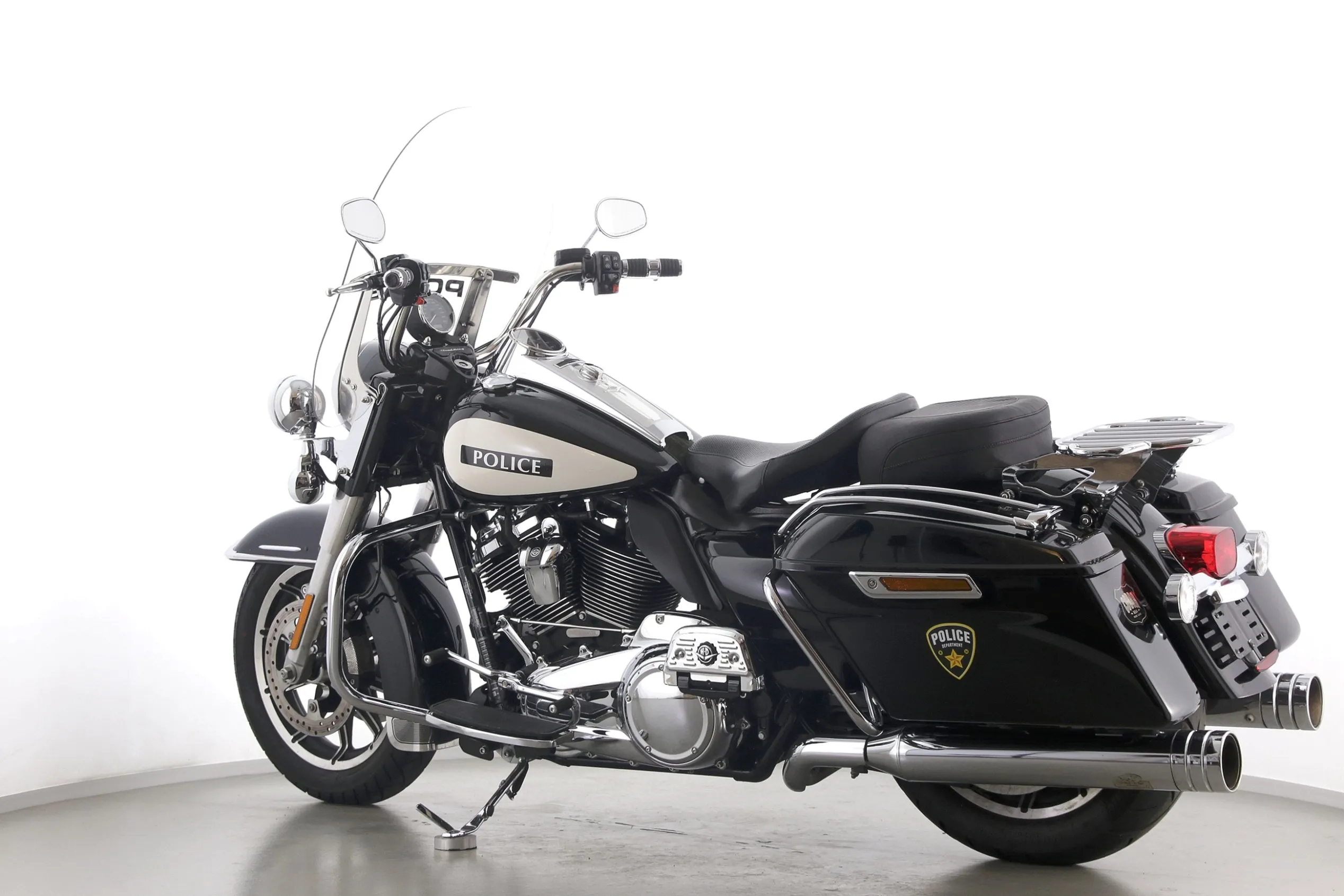 ROAD KING POLICE