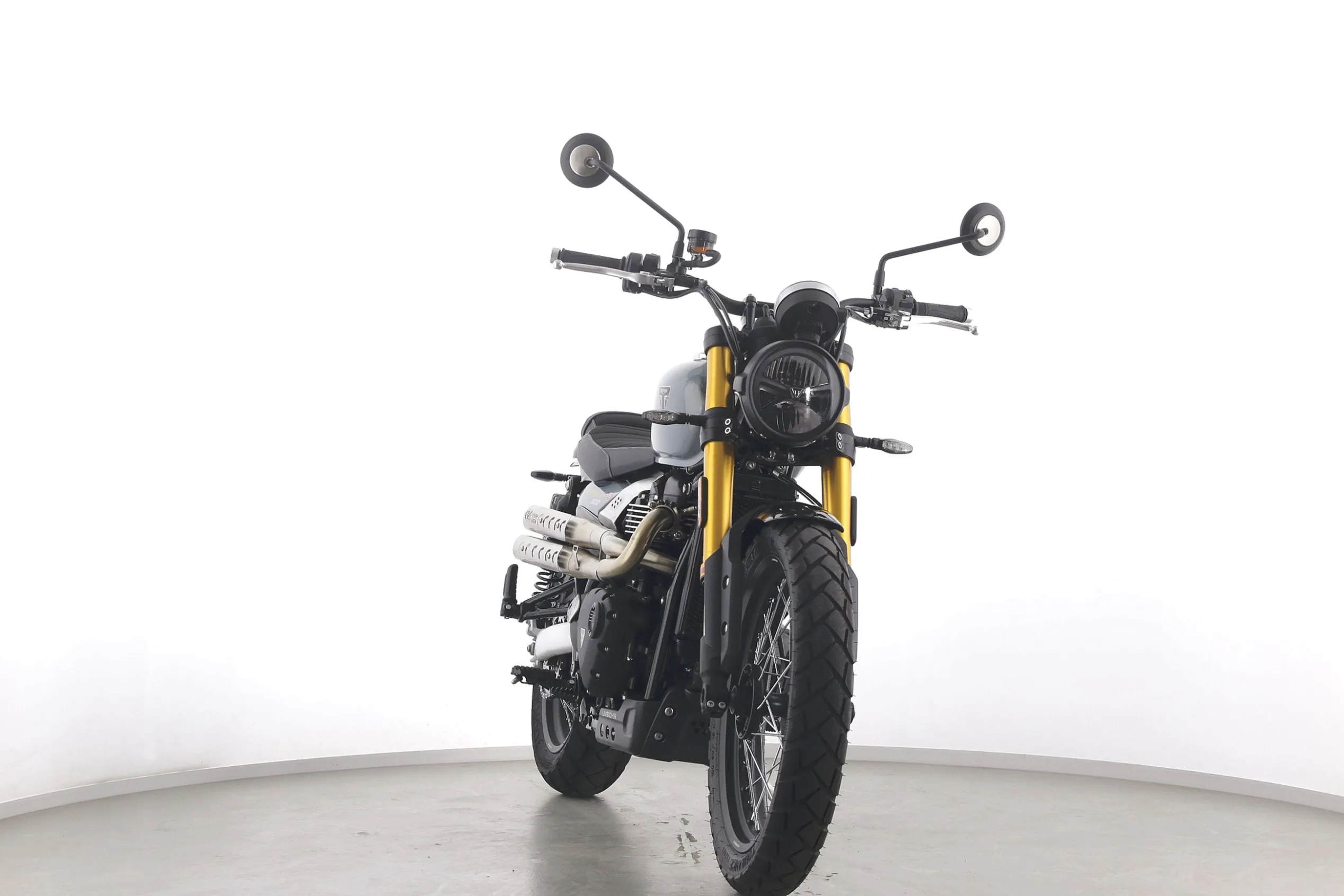 SCRAMBLER 900