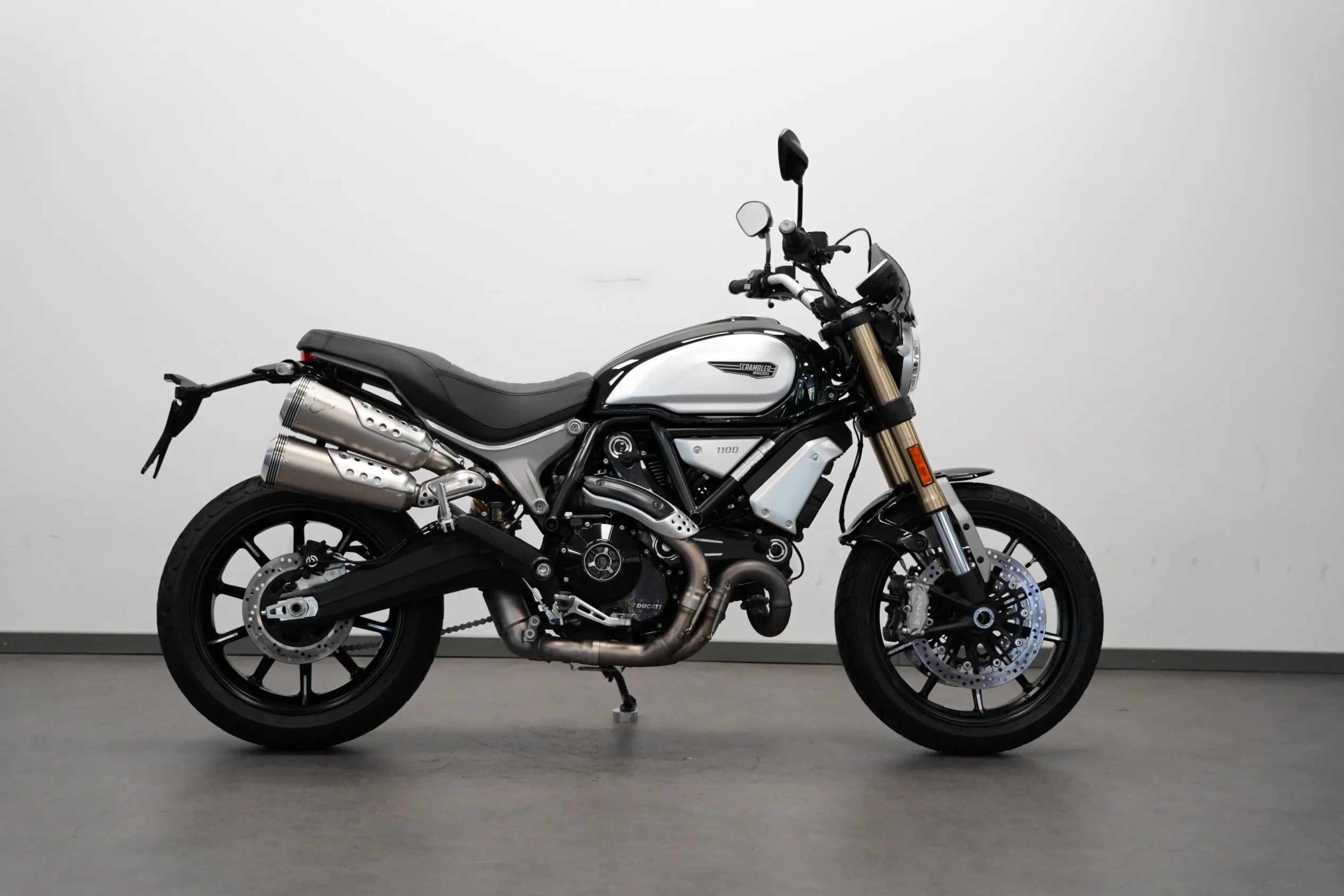 SCRAMBLER 1100
