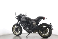 SCRAMBLER CAFE RACER