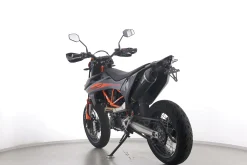 690 SMC R