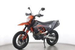 690 SMC R