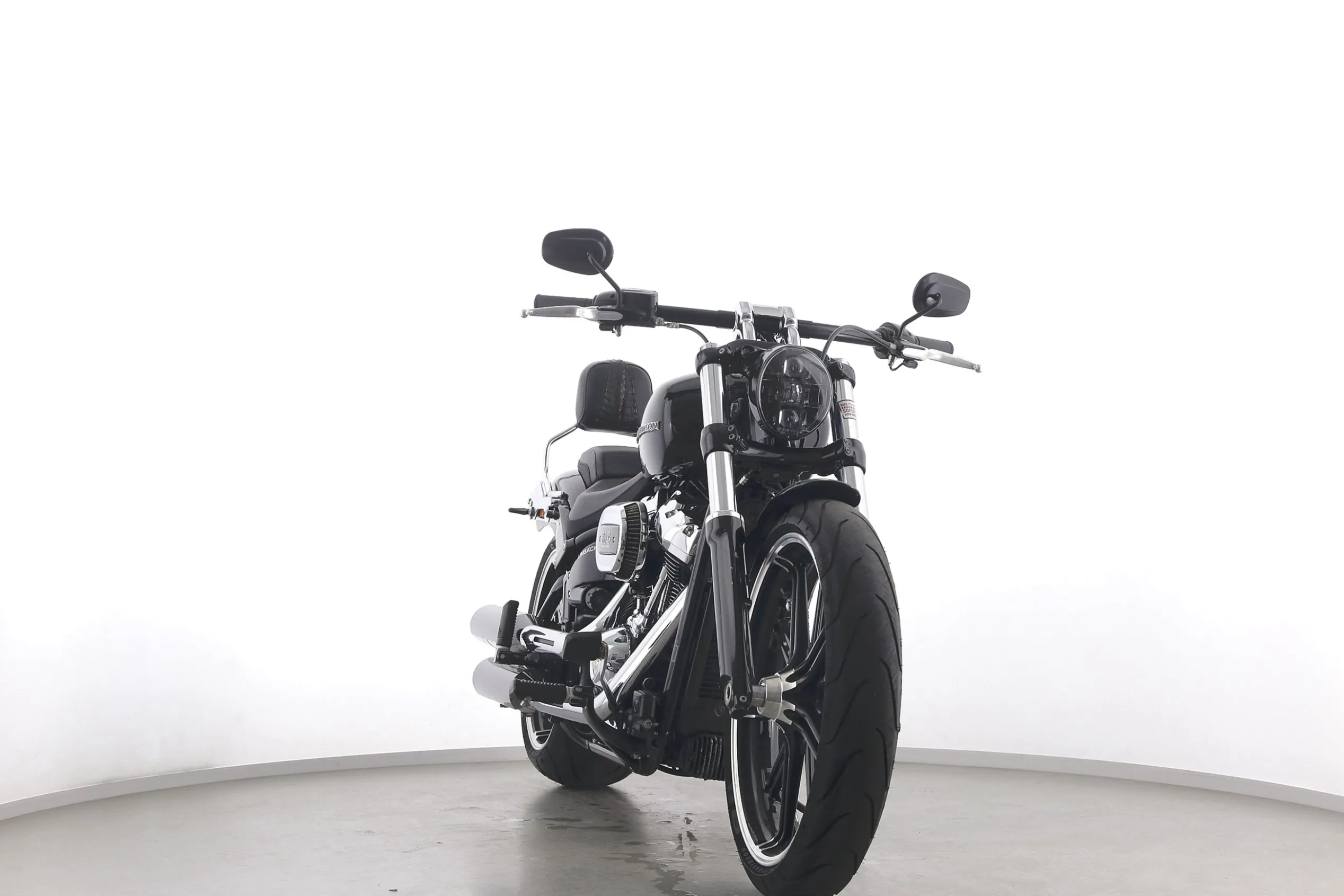 SOFTAIL BREAKOUT 114