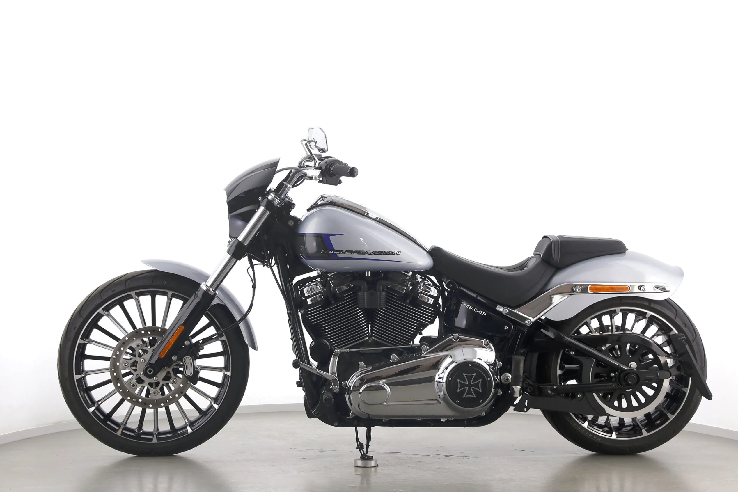 SOFTAIL BREAKOUT 117