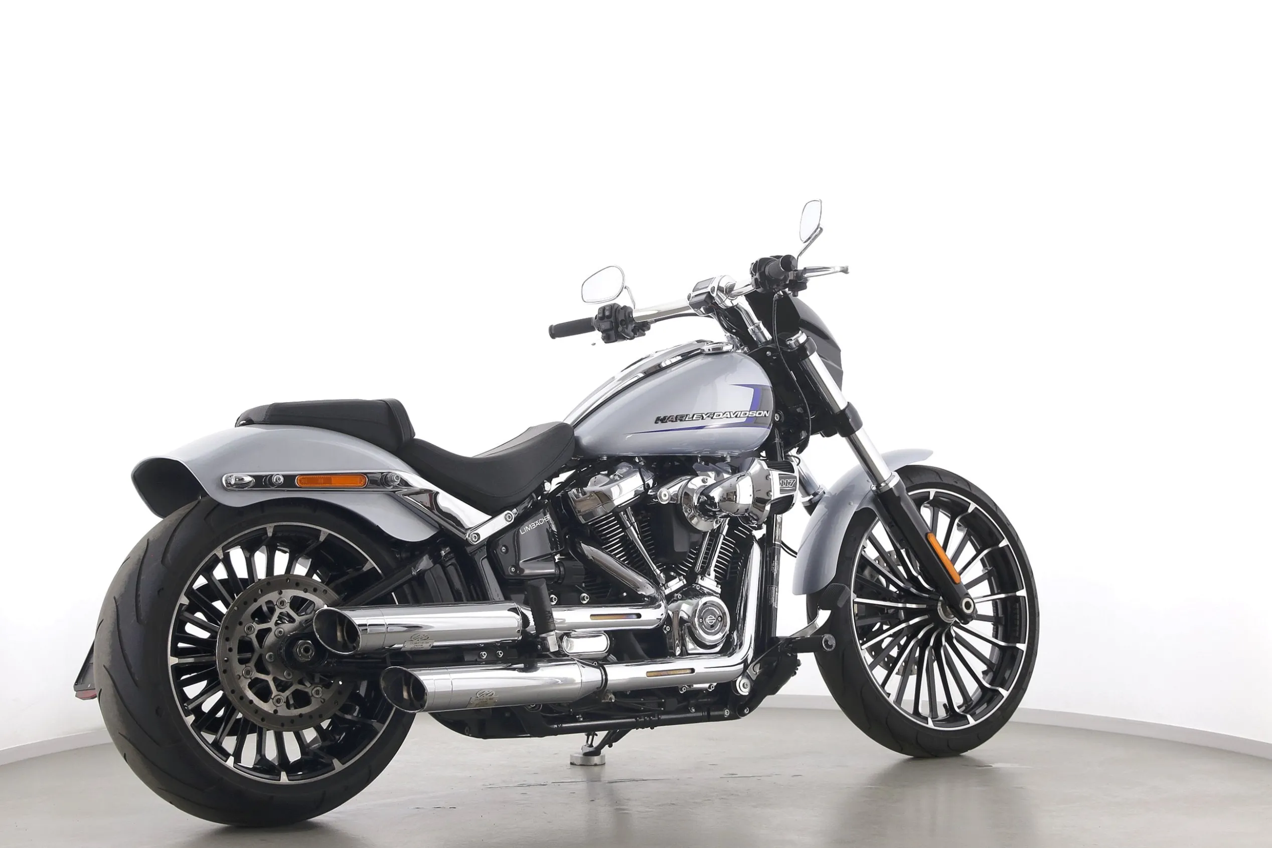 SOFTAIL BREAKOUT 117