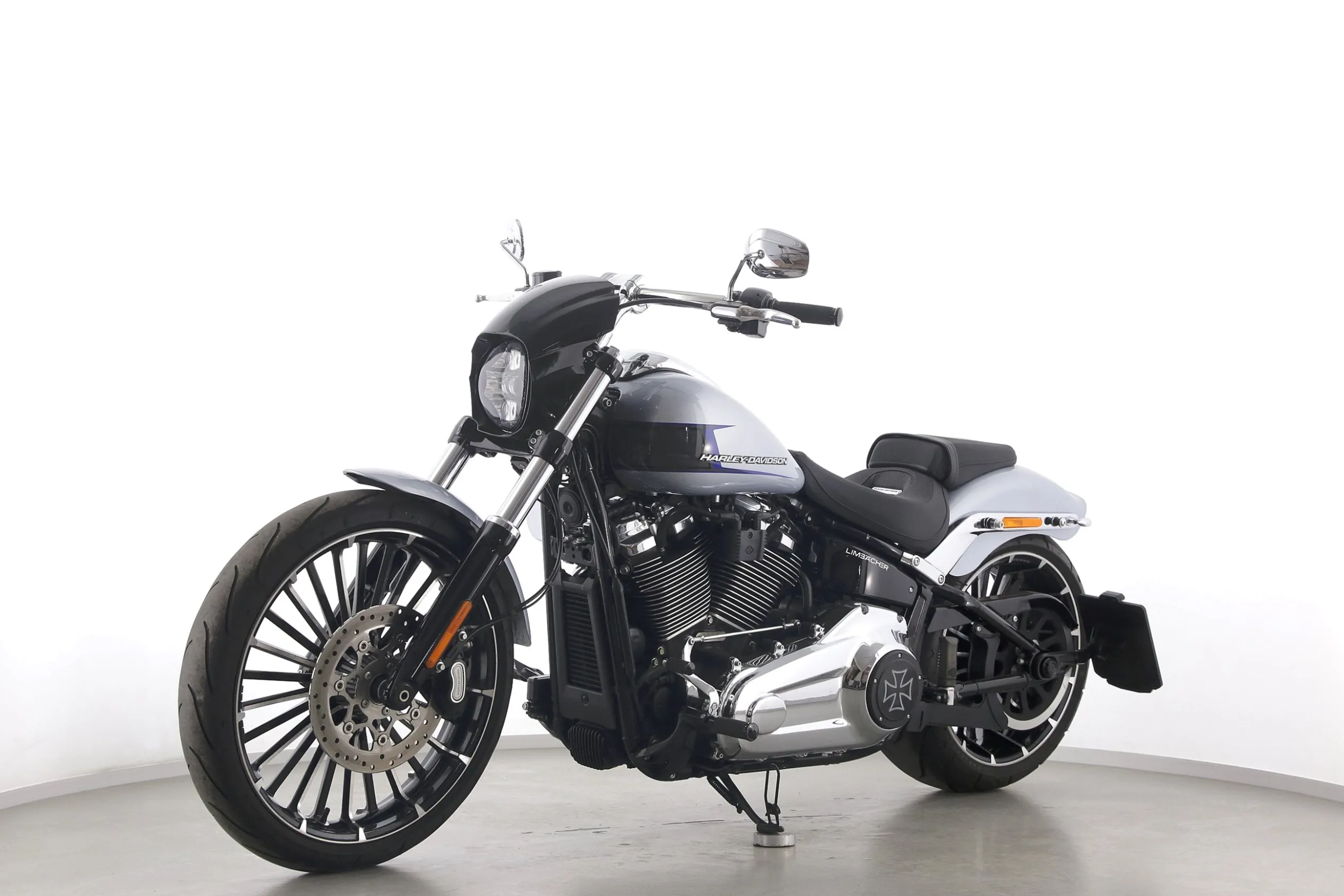 SOFTAIL BREAKOUT 117