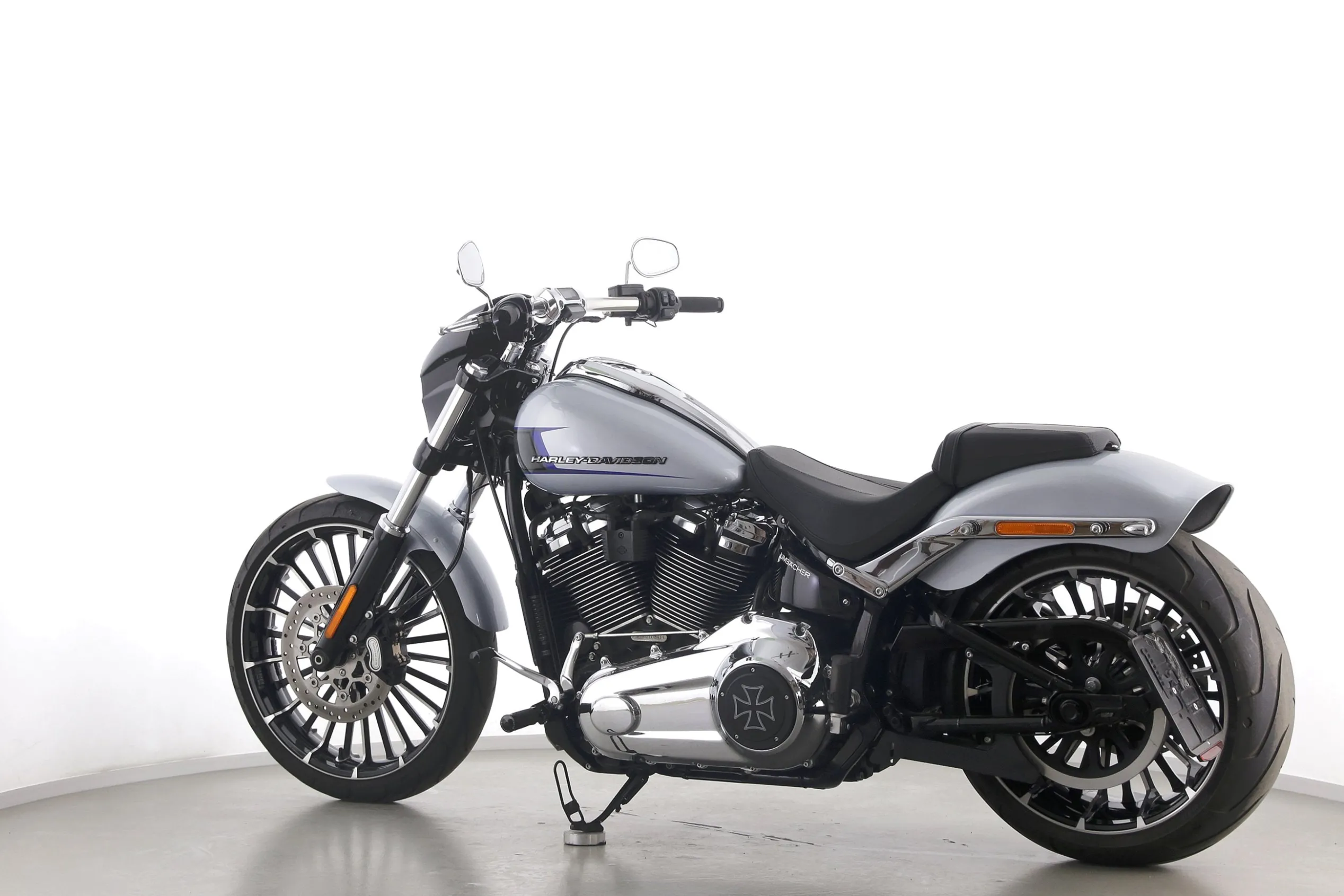 SOFTAIL BREAKOUT 117