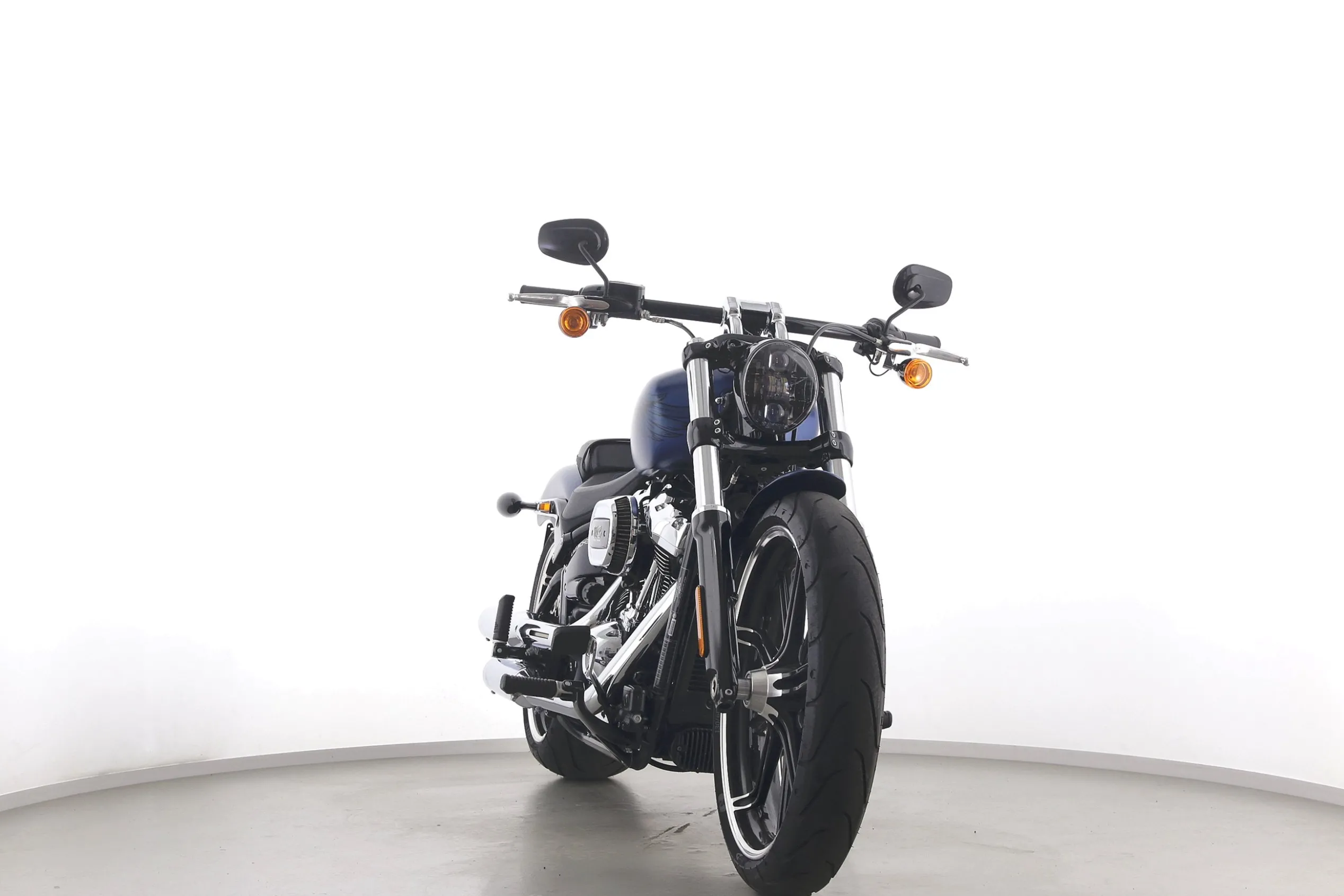 SOFTAIL BREAKOUT 114