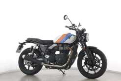 SPEED TWIN 900