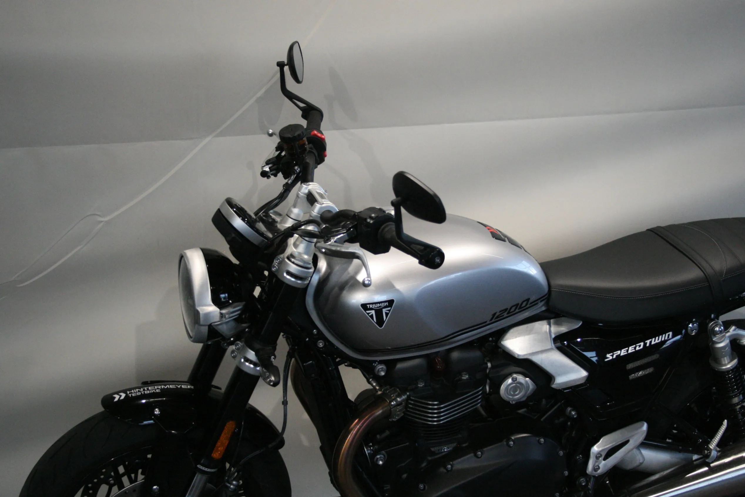 SPEED TWIN 1200