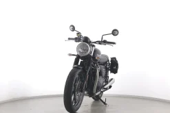 STREET TWIN 900