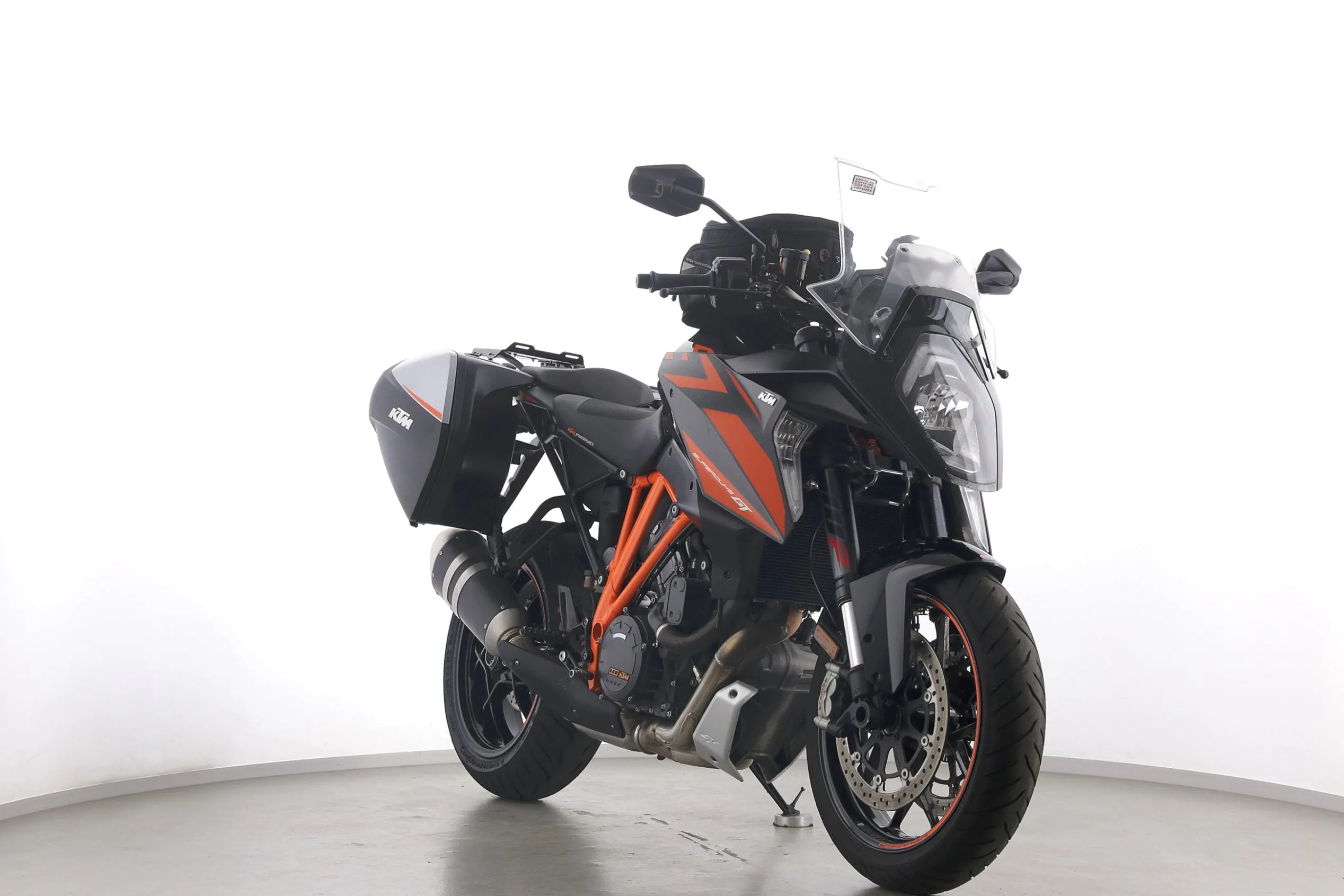 1290 SUPER DUKE GT