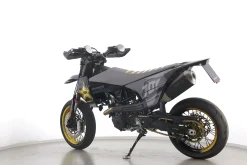 701 SUPERMOTO LLC