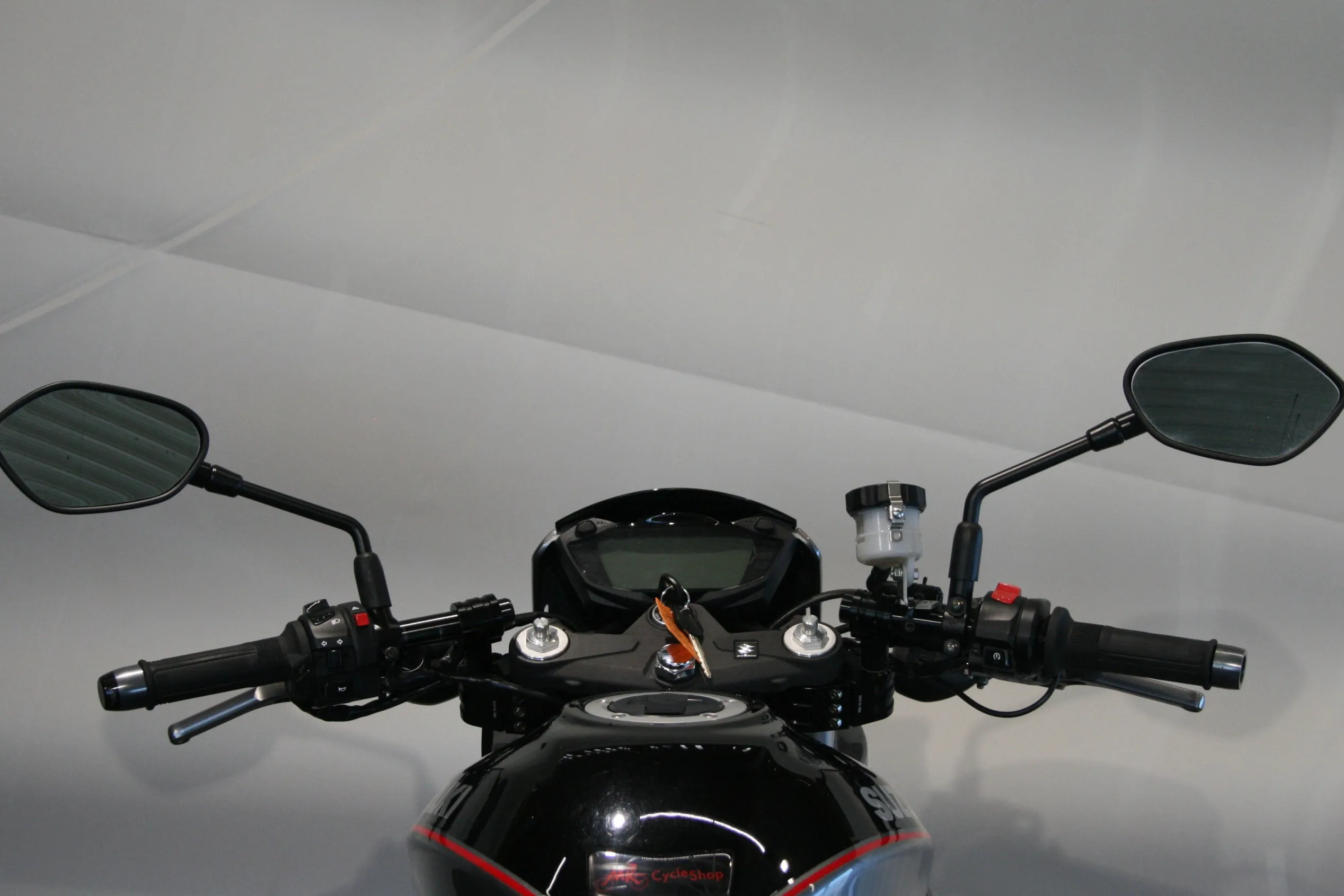 SV 650 X