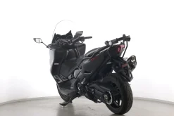 TMAX 560