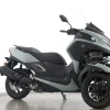 TRICITY 300