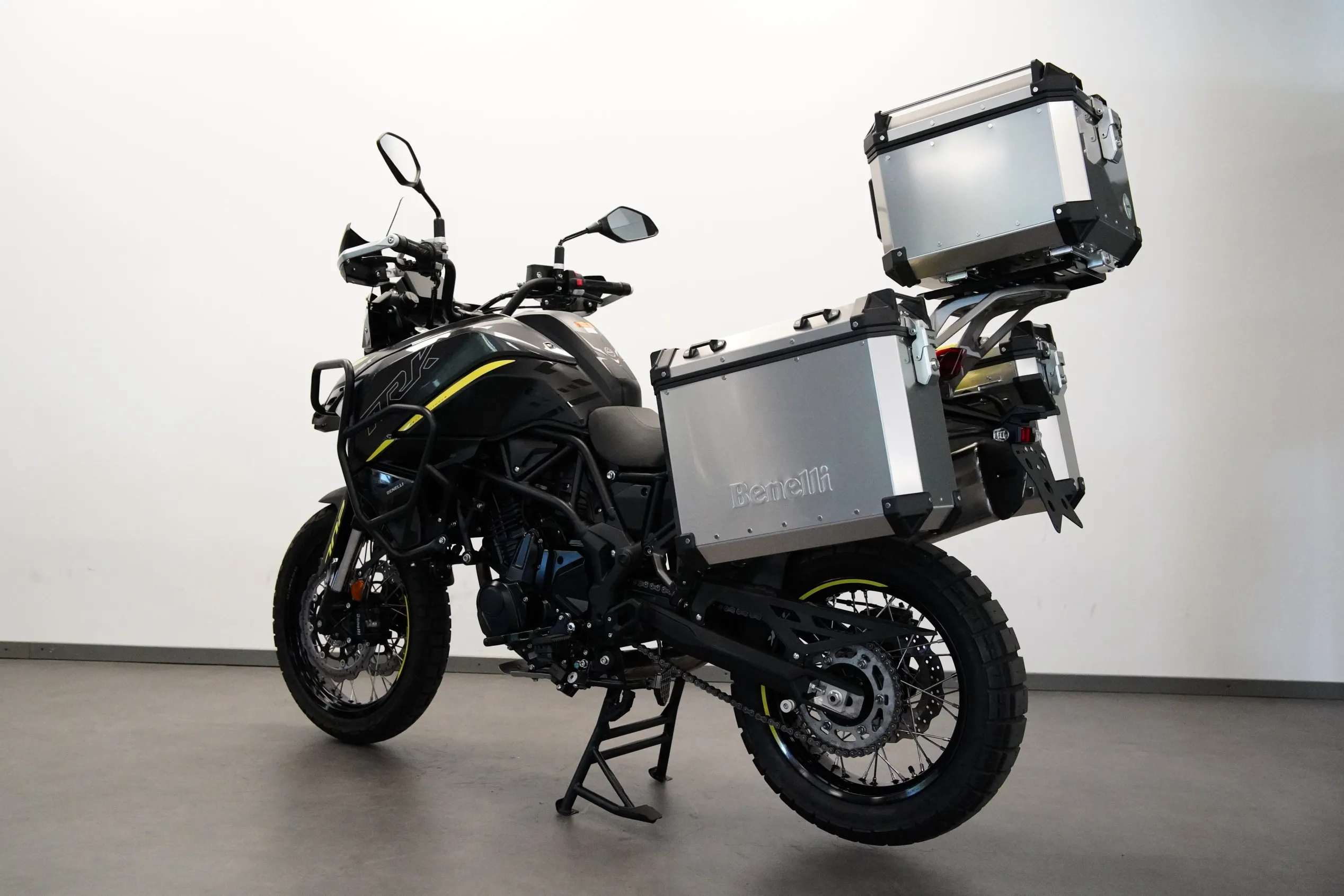 TRK 702X