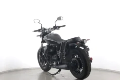 V9 BOBBER